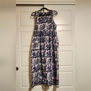 Elegant Blue and White Patterned Dress